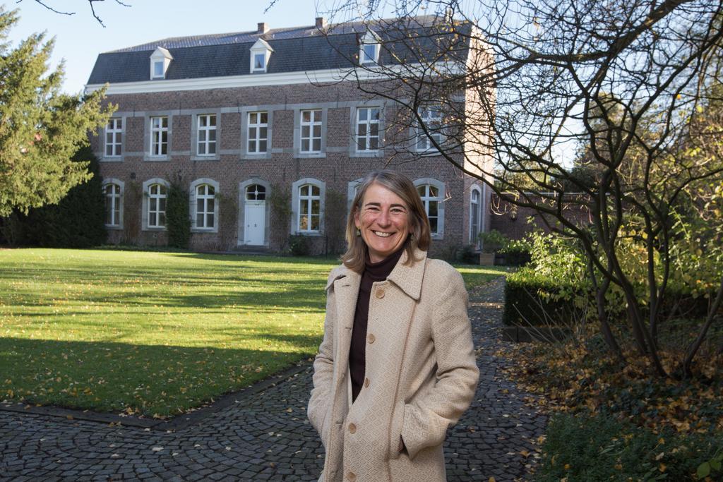 B&B Het Agnetenklooster Maaseik Exterior foto